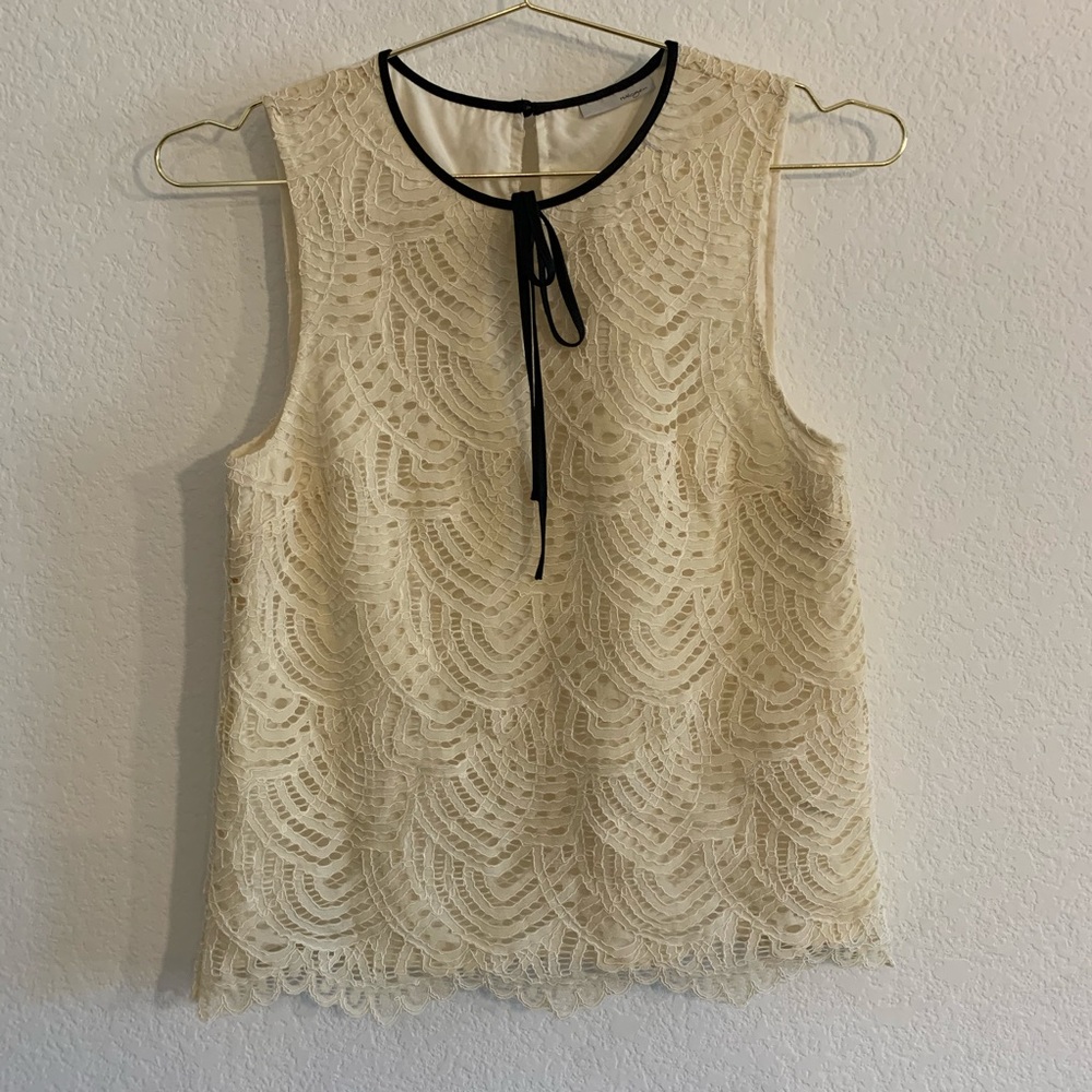 Halogen Lace Top size small